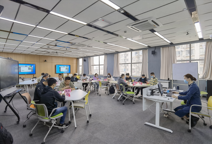 上海工匠学院新一期工匠学历班招生启动，赋能企业网络技术服务人才培养